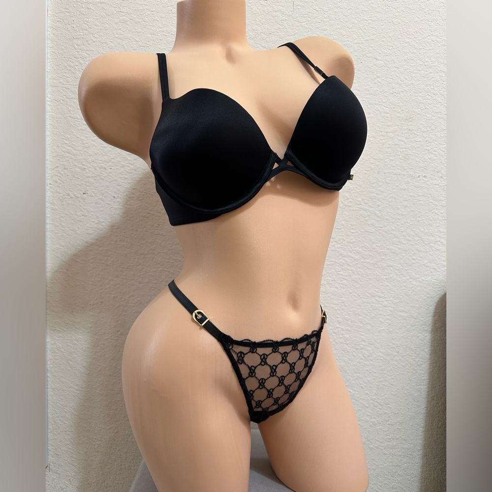 34B,S Victoria’s Secret bra set
